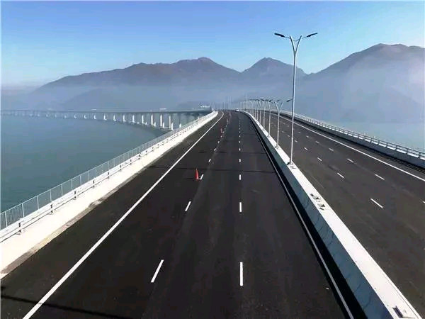 港珠澳大桥
