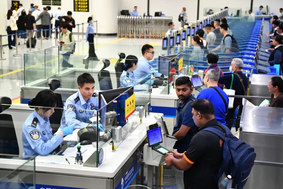 莲塘口岸出入境 莲塘口岸出入境